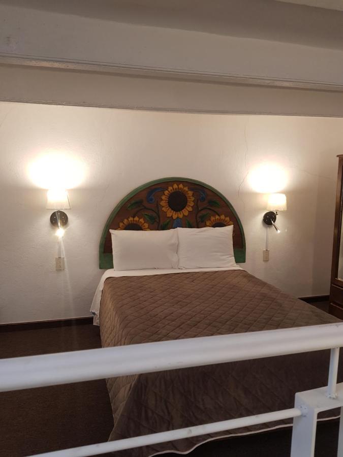 Hotel Meson Mariano Matamoros Querétaro Екстериор снимка