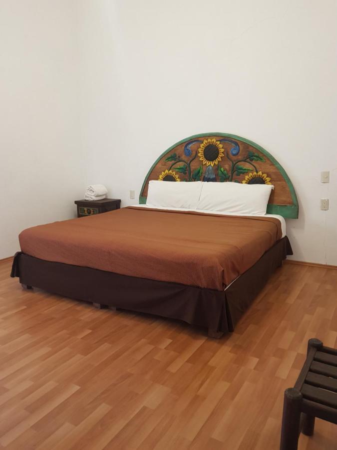Hotel Meson Mariano Matamoros Querétaro Екстериор снимка
